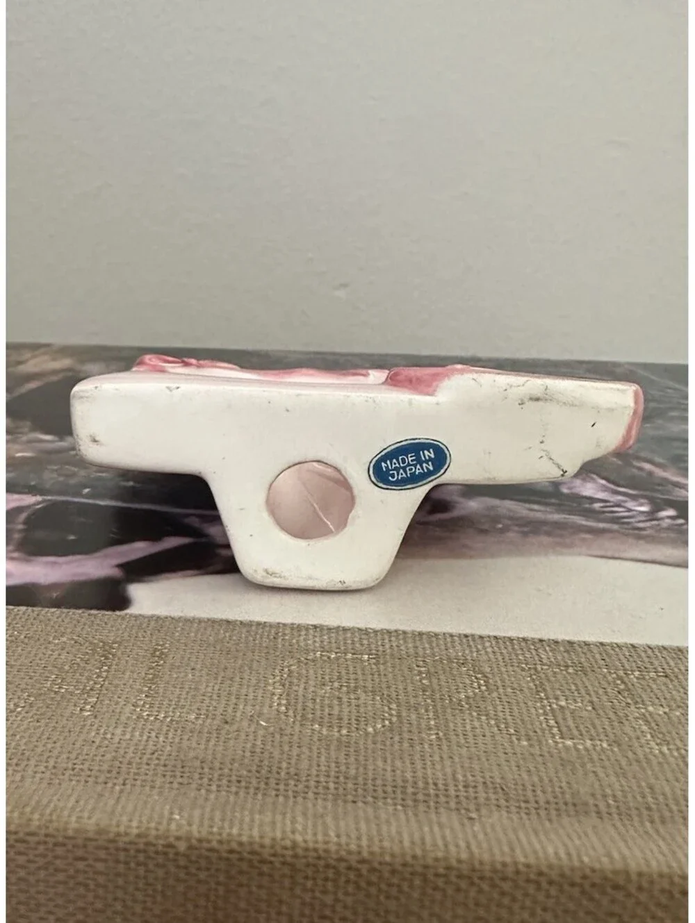 Adorable Vintage Small Pink Ceramic Frame W/ Bow And Rocking Horse For Baby Pic